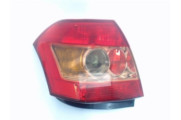 Recambio de piloto trasero izquierdo para toyota corolla (e12) 2.0 d-4d referencia OEM IAM 8156102300 2201263 8156113620 , TOYOT