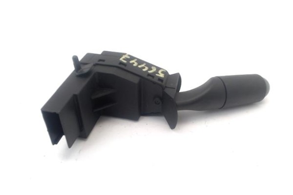 Recambio de mando limpiaparabrisas para smart fortwo coupe 0.8 fortwo coupe cdi (33kw) (451.300) referencia OEM IAM A4515450410 