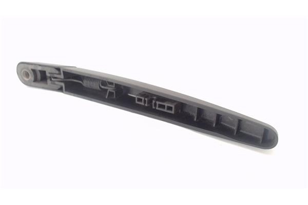 Recambio de brazo limpiaparabrisas trasero para citroen c4 coupe 1.6 vtr plus referencia OEM IAM 6429Y7  