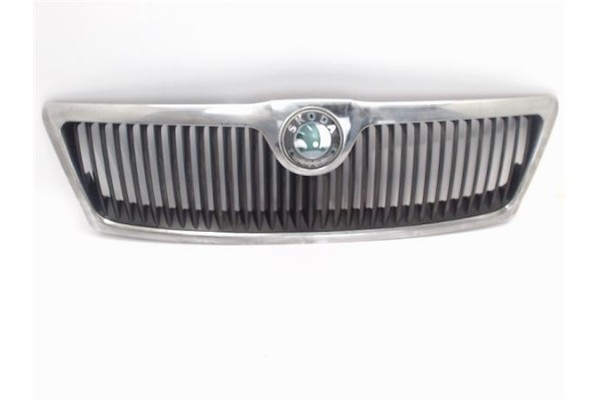 Recambio de rejilla capo para skoda octavia berlina (1z3) referencia OEM IAM 1Z0853668  1Z0853661739 , SKODA | 1Z0853668B41 , SK