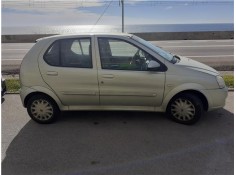 tata indica (40_v2) del año 2008
