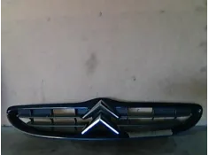 Recambio de rejilla capo para citroen saxo 1.6 vts 16v referencia OEM IAM 7804K1  
