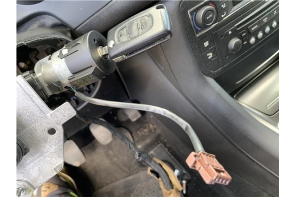 Recambio de clausor para citroen c5 tourer 2.0 business class referencia OEM IAM 4162KF  