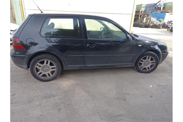 volkswagen golf iv berlina (1j1) del año 2000