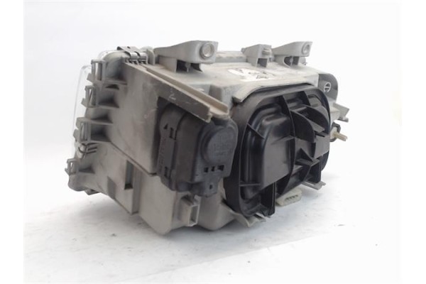Recambio de faro delantero izquierdo para fiat ulysse (121) 1.9 td (220ah5) referencia OEM IAM 205274B  