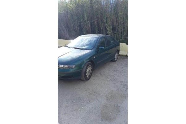 seat toledo (1m2) del año 1999