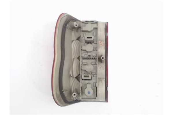 Recambio de piloto trasero derecho para opel combo (corsa b) referencia OEM IAM   