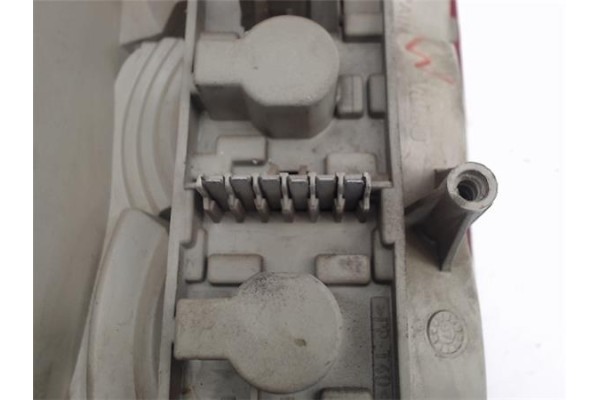 Recambio de piloto trasero derecho para opel combo (corsa b) referencia OEM IAM   