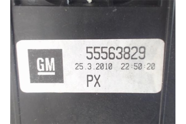Recambio de conjunto palanca cambio velocidad para opel astra j gtc 1.7 dtci referencia OEM IAM 55563829  