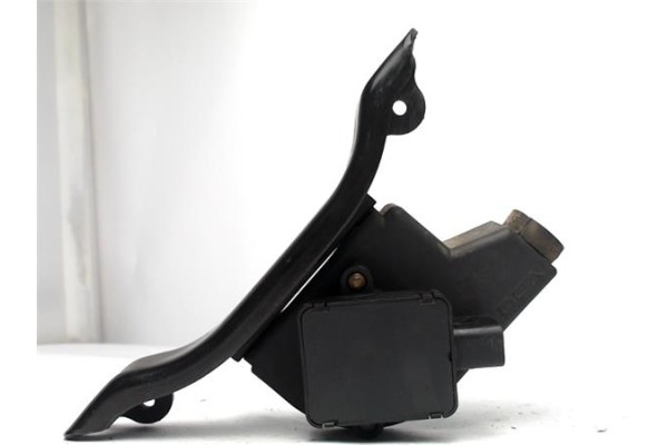 Recambio de potenciometro pedal gas para citroen berlingo 2.0 hdi collection combi referencia OEM IAM 9613889180  