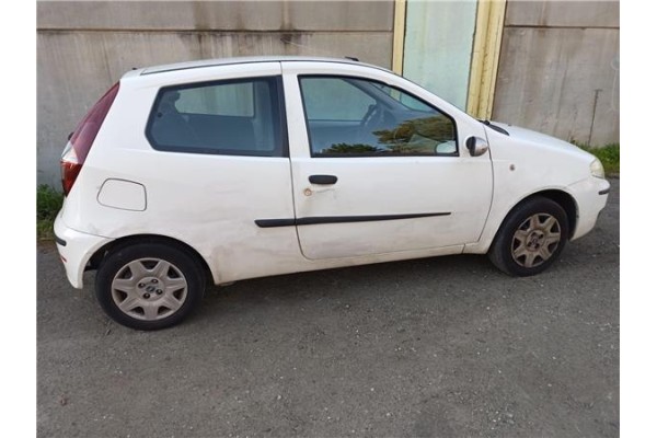 fiat ii punto (188) berlina del año 2004