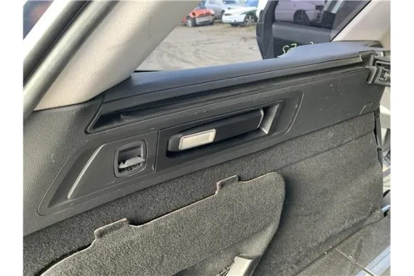 Recambio de cubierta maletero para citroen c5 tourer 2.0 business class referencia OEM IAM 7467HS  