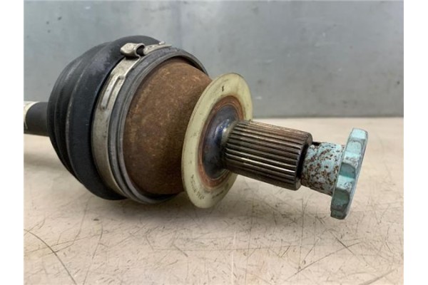 Recambio de palier delantero izquierdo para volkswagen polo v (6r1) 1.4 advance referencia OEM IAM 6R0407761X  
