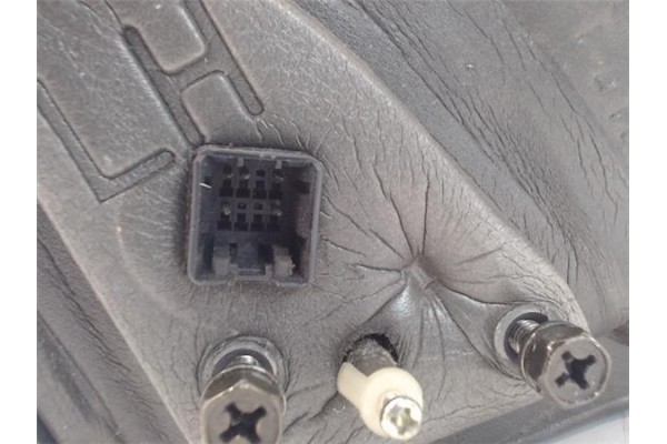 Recambio de retrovisor electrico izquierdo para kia carens (rs) referencia OEM IAM   