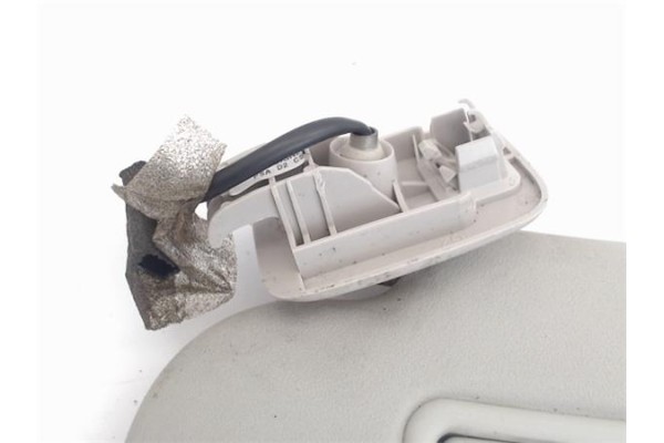 Recambio de parasol izquierdo para peugeot 407 2.0 hdi 135 referencia OEM IAM 8143NY  