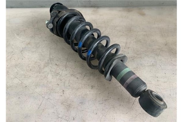 Recambio de amortiguador trasero derecho para toyota prius (nhw20) híbrido basis referencia OEM IAM 4853049725  