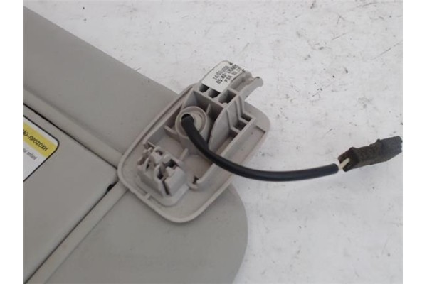 Recambio de parasol derecho para peugeot 407 2.0 hdi 135 referencia OEM IAM 8143NY  
