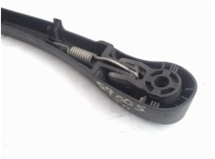 Recambio de brazo limpiaparabrisas trasero para bmw serie 3 touring (e46) 2.0 320d referencia OEM IAM 61628220830  