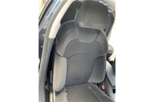 Recambio de juego asientos para citroen c5 tourer 2.0 business class referencia OEM IAM 8846P2 8852T1 