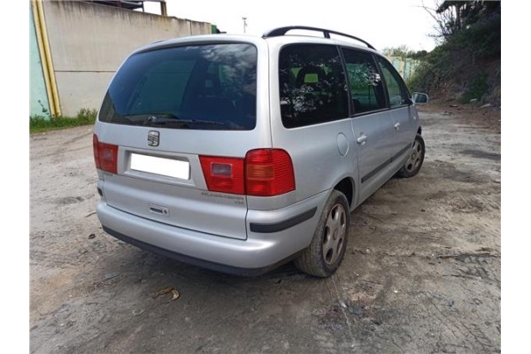 seat alhambra (7v9) del año 2002