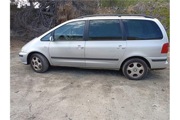 seat alhambra (7v9) del año 2002