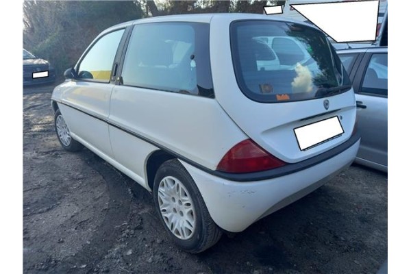 lancia y (840a) del año 2000
