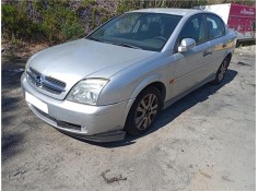 opel vectra c berlina del año 2003