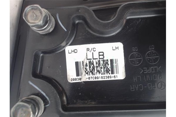 Recambio de retrovisor izquierdo para hyundai i20 (pb) 1.2 referencia OEM IAM 20030001  