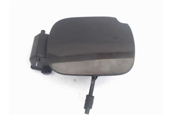 Recambio de tapa exterior combustible para renault clio iii 1.5 dci referencia OEM IAM 8200290092  