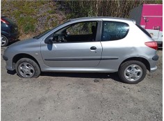 peugeot 206 del año 2000