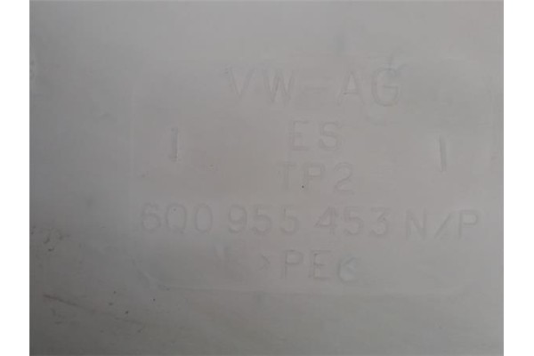 Recambio de deposito limpiaparabrisas para volkswagen polo iv (9n1) 1.4 tdi referencia OEM IAM 600955453 6Q0955453P 