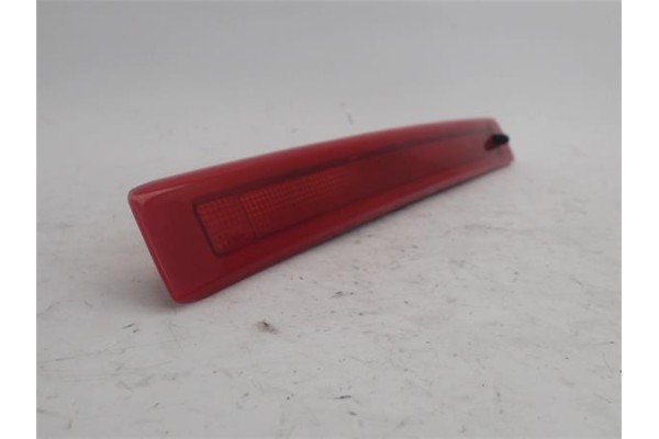 Recambio de luz central de freno para renault clio iii 1.5 dci referencia OEM IAM 7700410753 2603187 