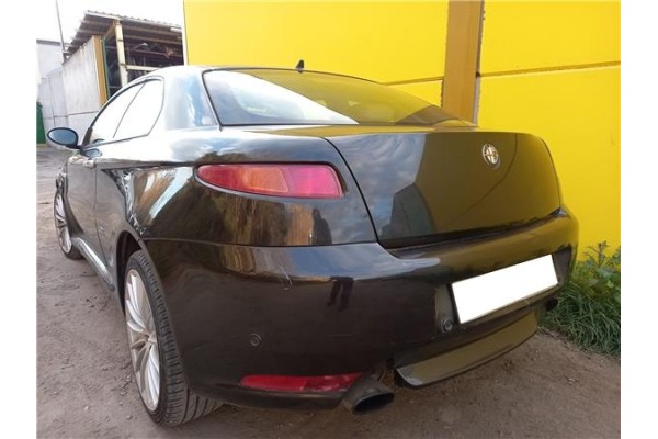 alfa romeo gt (125) del año 2005