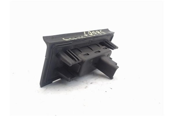 Recambio de maneta exterior porton para renault clio iii 1.5 dci referencia OEM IAM 8200070230  