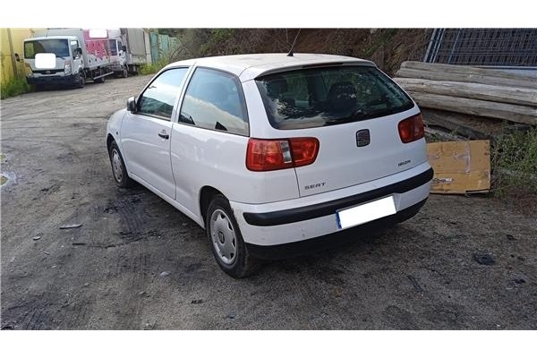 seat ibiza (6k1) del año 2001