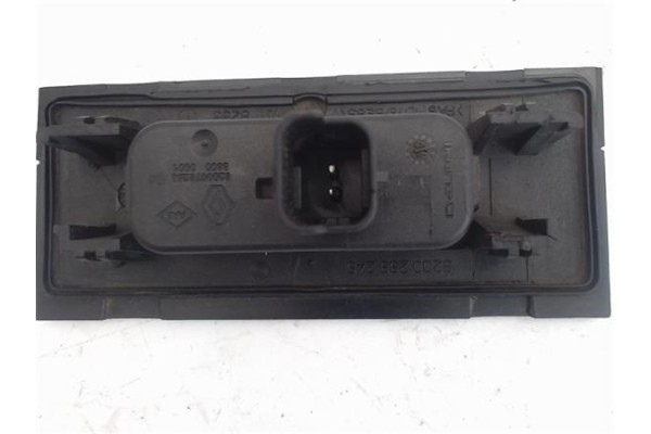 Recambio de maneta exterior porton para renault clio iii 1.5 dci referencia OEM IAM 8200070230  