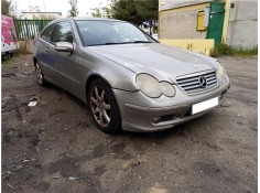 mercedes-benz clase c (bm 203) sportcoupe del año 2004