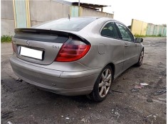 mercedes-benz clase c (bm 203) sportcoupe del año 2004