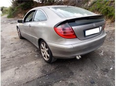 mercedes-benz clase c (bm 203) sportcoupe del año 2004