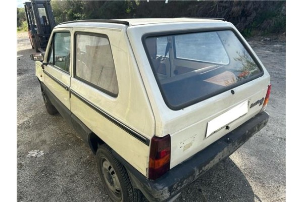 seat panda (141a) del año 1980