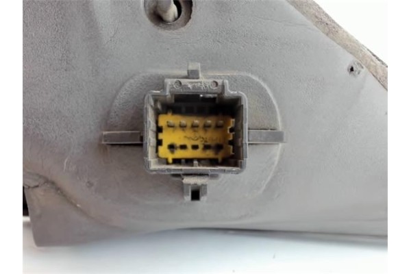 Recambio de retrovisor electrico izquierdo para renault megane ii classic berlina referencia OEM IAM   