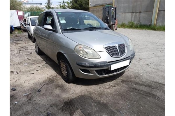 lancia ypsilon (101) del año 2005