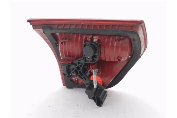 Recambio de piloto porton trasero derecho para citroen c5 tourer 2.0 business class referencia OEM IAM 9671811380 6351LW 