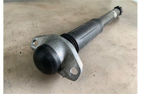 Recambio de amortiguador trasero derecho para toyota corolla (e21) híbrido hybrid active referencia OEM IAM 485308Z084 213833 
