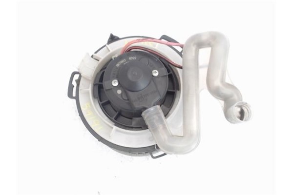 Recambio de motor calefaccion para mazda 3 sedán (bk) 1.6 di turbo referencia OEM IAM 8940000  