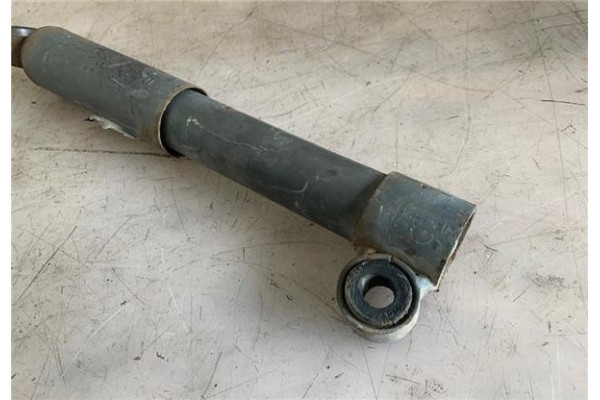 Recambio de amortiguador trasero derecho para seat panda (141a) 0.9 referencia OEM IAM   
