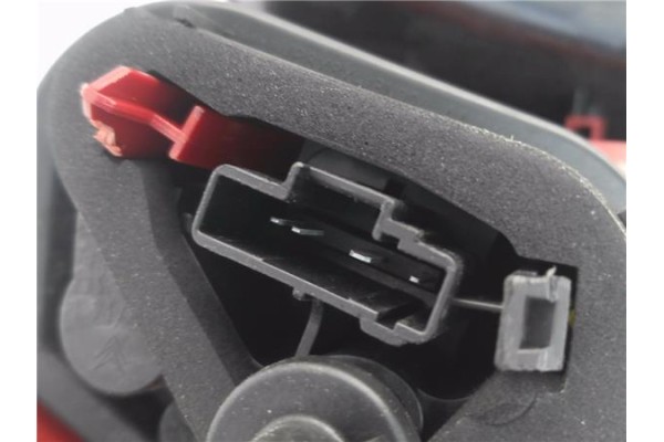 Recambio de piloto trasero derecho para citroen c5 tourer 2.0 business class referencia OEM IAM 6350FA VP8X8X13404AX 