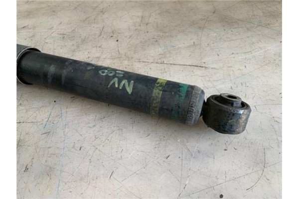 Recambio de amortiguador trasero izquierdo para nissan nv200 /evalia (m20/m) 1.5 nv200 furgón comfort referencia OEM IAM E6210JX