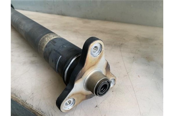 Recambio de cardan trasero para bmw serie 7 (e65/e66) 4.4 745i referencia OEM IAM 26107513770  