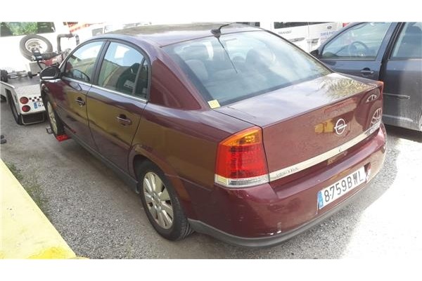 opel vectra c berlina del año 2002